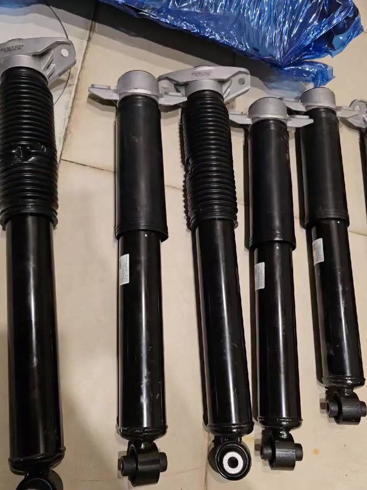 سلام عليكم 
وصول دبل خلفي متين 
المفقود من السوك 
 نظافة ١٠٠% 
وكالة امريكي 
توصيل موجود لكافة المحافظات 
للطلب والاستفسار التواصل على الخاص 
تحياتي للجميع 🌷 
***********
