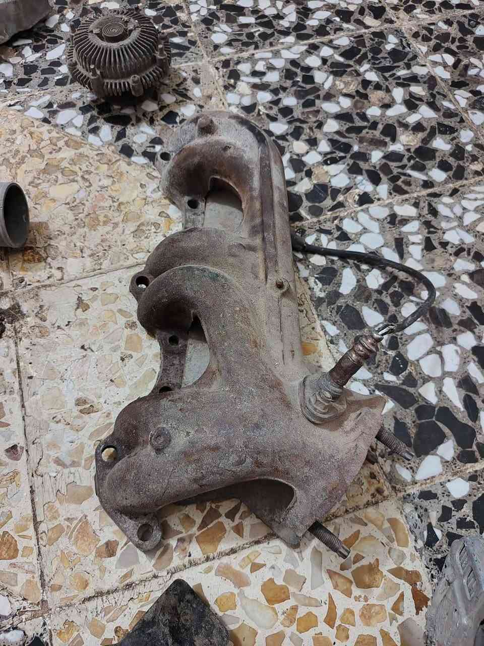غراض ونجي دينمو وثلاجه ودكشن بارد ودكشن حار ودجه مال كير ودبت باور وكلج وبك لايت شيزر بي كسر قليل بس قطعه وحده غراض كلهن عل شرط *********** مكاني نجف
