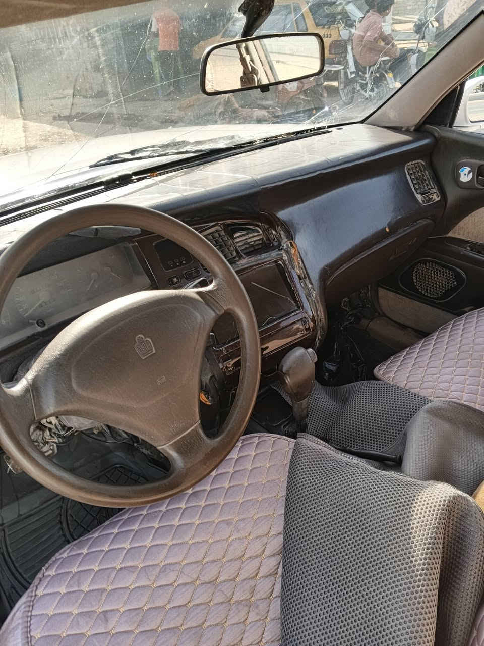 سيارتي للبيع منو يجي ياخذه مال عرك عر وجر تشيمك بلفزعات من الأخير مال بيع 30قفل قفل واذا عقلت اقل من هاذا الليله اشتكي عليك خوش اخوان بيه كصه قماره حلاقه صفر ومرجعينه‏‪***********‬‏ خان النص طريق كربلاء نجف
