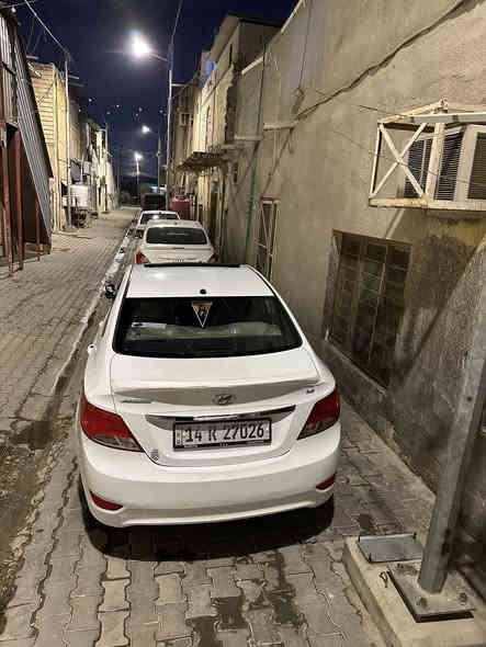 السلام عليكم اكسنت للبيع مديل 16السياره فول موصفات فتحه اشاير بلمري شاشه كامره خلفيه تحكم ستيرن السياره حلوه وجاهزه لالخيرماناقصه شي بيه دوس ثنين معمرات وبيه باب السيايق مصلح وصبغ بي وبيه مدكر ايمن الخلفي بي بارد وبيه صخات بصيطه تجي وتشوف شوف عينك مكينه وكير كفاله تبريد شغال وبيه تخم تاير صاله شهر ونص من شاده وتحويل مباشر السياره حره سعره 107وبيه مجال مكاني 5ميل رقم الهاتف ***********
