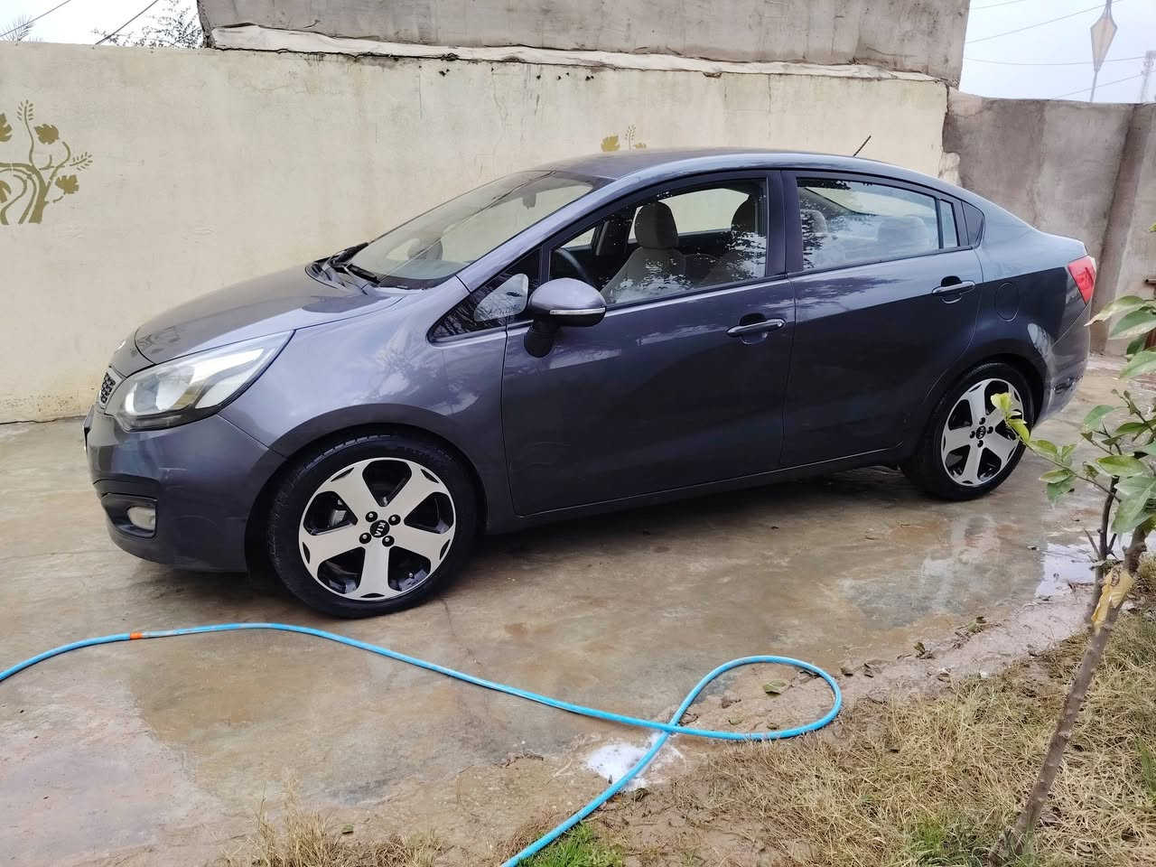 سلام عليكم ورحمة
كيه ريو خليجي موديل 2014
ضرر جاملغ سايق تبديل بلادي بدون دواخ فقط

محرك 16 دوش

موصفات كير محرك بلاد

جام كهرباء

تحكم استيرن

حساس خلفي

مري شفط

ويل كب بلادي

كلها على وضع الشركه

ماشيه 112 الف

رقم كركوك جديد
سعر 95 بيها مجال


**إذا كنت صاحب هذا الإعلان وتريد حذفه لأي سبب، رجاءا أرسل رسالة إلى الدعم الفني**