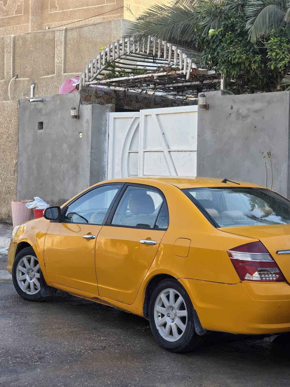 جيلي 2013 
٣٧ وبيه مجال 
***********
