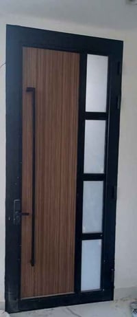 باب حديد ثقيل • ٢مم • بديل خشب