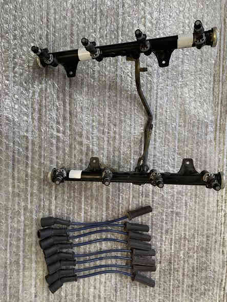 السلام عليكم تخم نوزل هنه + مسطره كامله مال كصه + تخم واير هم مال كصه مال مكينه ٥٣٠٠ النوزل و الواير يرهم من ٢٠٠٠ لحد ٢٠٠٦
السعر ١٤٥ وبيهن مجال قليل 
رقم ***********
