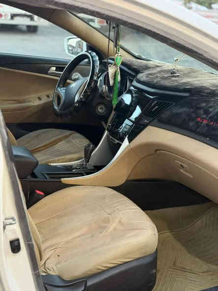 السلام عليكم 
سوناتا موديل ١٢ 
السياره حلوه مال بيت 
السونار مرفق بالمنشور 
السعر ١٣١ وبيها مجال بصيط جداً 
مكان السياره ديالى

‭٠٧٧٢ ١٣٧ ٥٤٨٤‬
