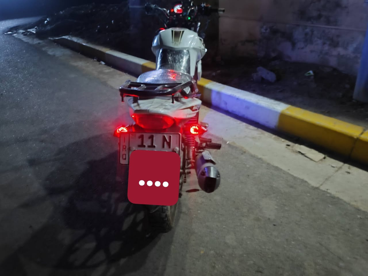 السلام عليكم دراجه RK  موديل 2022للبيع مكينه 150cc رقم سنويه انكليزي بغداد ثاني يوم تحويل دراجه خير من الله نضيفه مابيها اي شي فقط صوت بالمحرك بسيط اعتقد ضاغطه وزنجيل مجفته قبل شهرين تقريبا  السعر 1 و 400 وبيها مجال حك الجيه مكاني بغداد حسينيه الراشديه ***********
