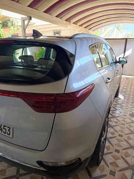 كيا سبورتج 2020 خليجي بدون صبغ  فول الفول السعر 212
ماشية 45 ك السيارة جديدة بأسمي
شحن واير ليس جنطة كهرباء داخل جلد جملي لد امامي خلفي كراسي كهرباء شاشة بلادي ابل كار بلي 
***********
