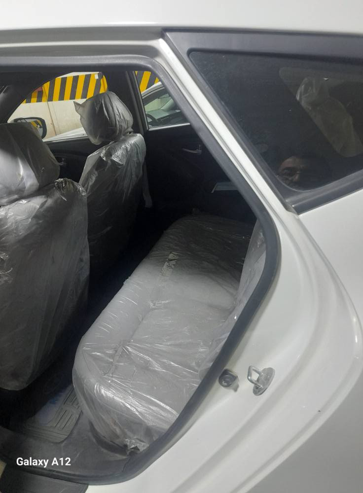 سيارة توسان خليجي الشركة العامة بيضاء رقم بغداد كامل مواصفات بنروما باسمي موديل ١٣ رقم الموبايل *********** ابو حسن يوجد واتساب الكرادة كير محرك مكفول الكشري طخة بسيطة بغداد, العراق
