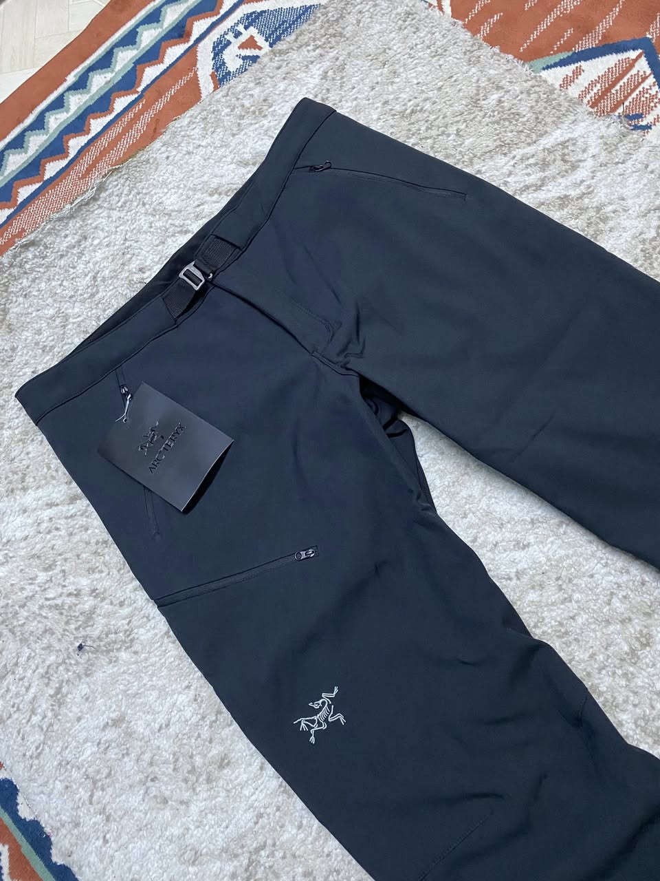 arcteryx
orginal 
size \36\38
بالە غیرمستخدم 
توصیل\جمع
***********
نظافە%100
