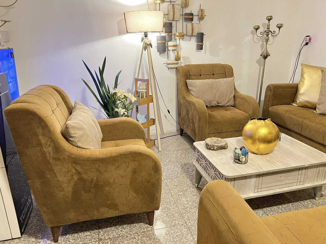 غراض للبيع جداا انضاف تخم ٧ مقاعد اي ظرر مابي نظيف وتكمه وعملي قماشه وتربروف سفنجه سوفت الشراي يتفظل خاص المكان بغداد


**إذا كنت صاحب هذا الإعلان وتريد حذفه لأي سبب، رجاءا أرسل رسالة إلى الدعم الفني**