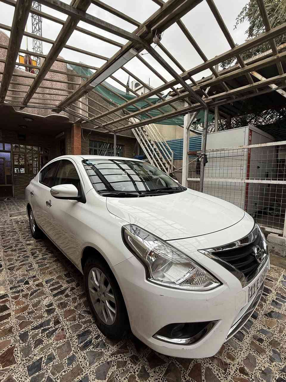 نيسان سني 2023 فول مواصفات 
رقم بغداد باسمي / ماشيه 73 
بصمه + بصمة ابواب ، شاشه اندرويد كار بلي ،مري شفط، تبريد قطعتين , ويل كب 4 ،حساس خلفي ، اشاير بالمري ، جام 4 اوتو مكفوله كفاله عامة من الصبغ والبارد والتبديل 
السعر 122 وبيه مجال بسيط
للتواصل *********** بغداد  / الشعب
