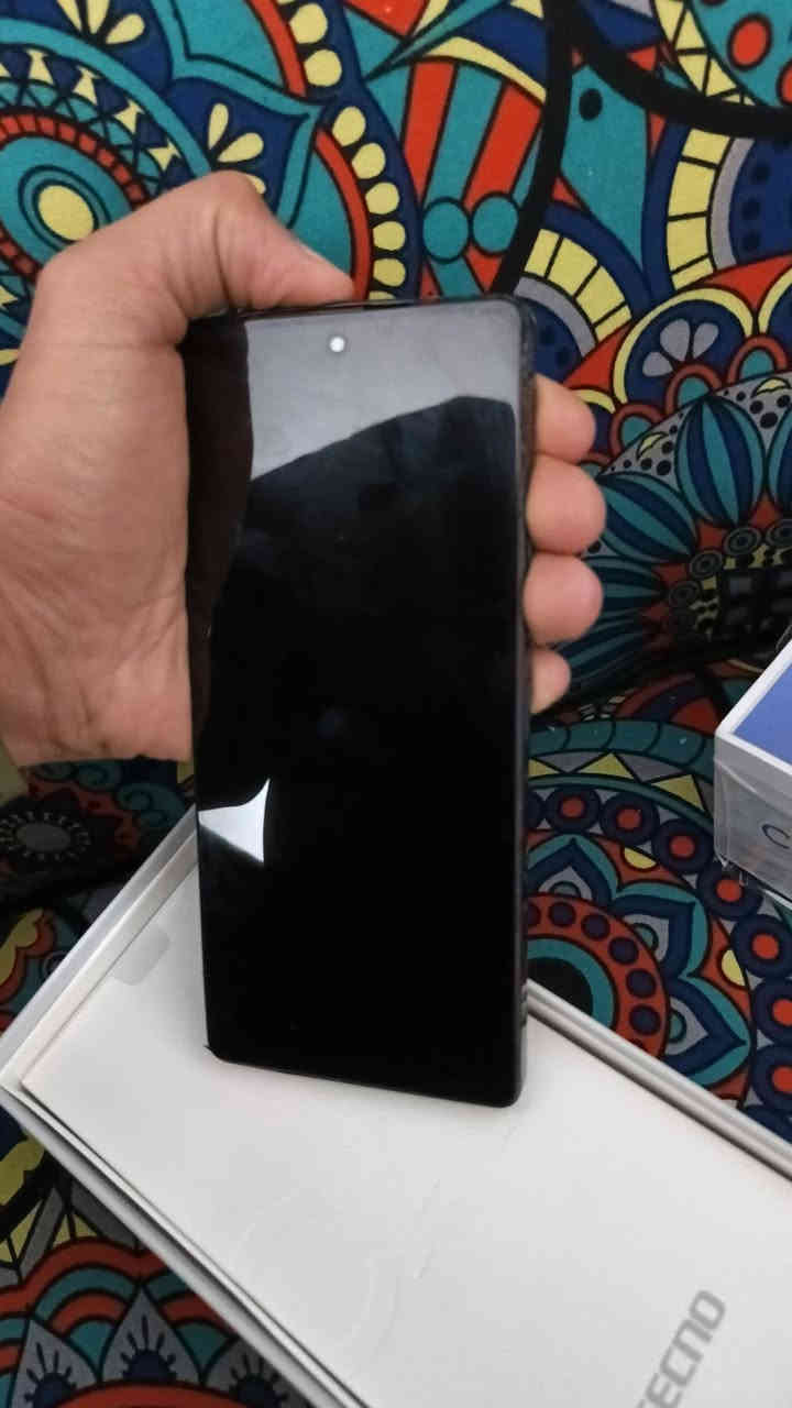 سلام عليكم جهاز للبيع تكنو كامون 30 فايفجي برو جهاز مبدل شاشه وفقط ضرر بل شاصي من فوك فقط ويا كارتونه الجهاز خير من الله ذاكره 256 استخدامه يخبل سعره 160 وبي مجال اليريده بي خير ويدلل للشراي مكاني بغداد حي العامل  *********** بي وتساب
