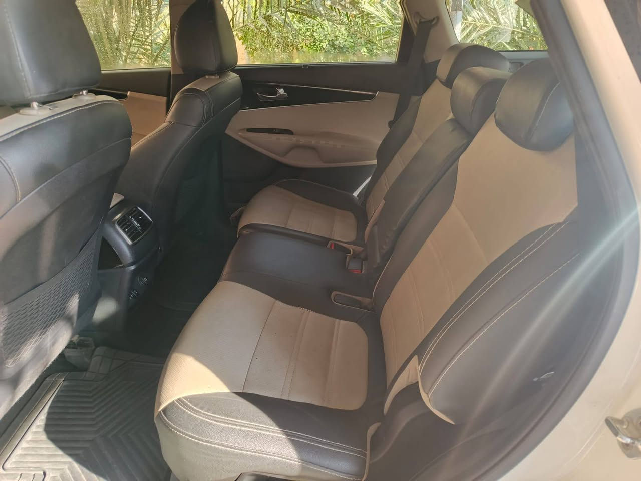 كيا سورينتو 2019 خليجي شكل 2020 رقم بغداد مشروع وطني بأسمي تحويل مباشر
السيارة نظيفة جدا 

بدون اي صبغ فقط bdr 10سم تقريبا 

حجم المحرك 6 سلندر 

كير ومحرك وصدر شرط الفحص 

تحكم ستيرن 

كروز سرعه 

شاشه كبيره بلادي لمس

جي بي اس رام 

اريل نفيكيشن 

اشارة ترحيبية بالمري والدوسه

مري شفط

شنطه كهربائية تفتح باستشعار البصمة 

بردة خلفية 

تبريد 3 قطع 

كشنات كهرباء عدد 2

كشنات جلد 

كاميرا خلفية 

4 انظمة قيادة 

شاحن موبايل وايرليس

حساسات امامي خلفي

مكان السيارة في سامراء 

السعر ٢٥٨ ورقه وبيها مجال بسيط

رقم الهاتف ***********
