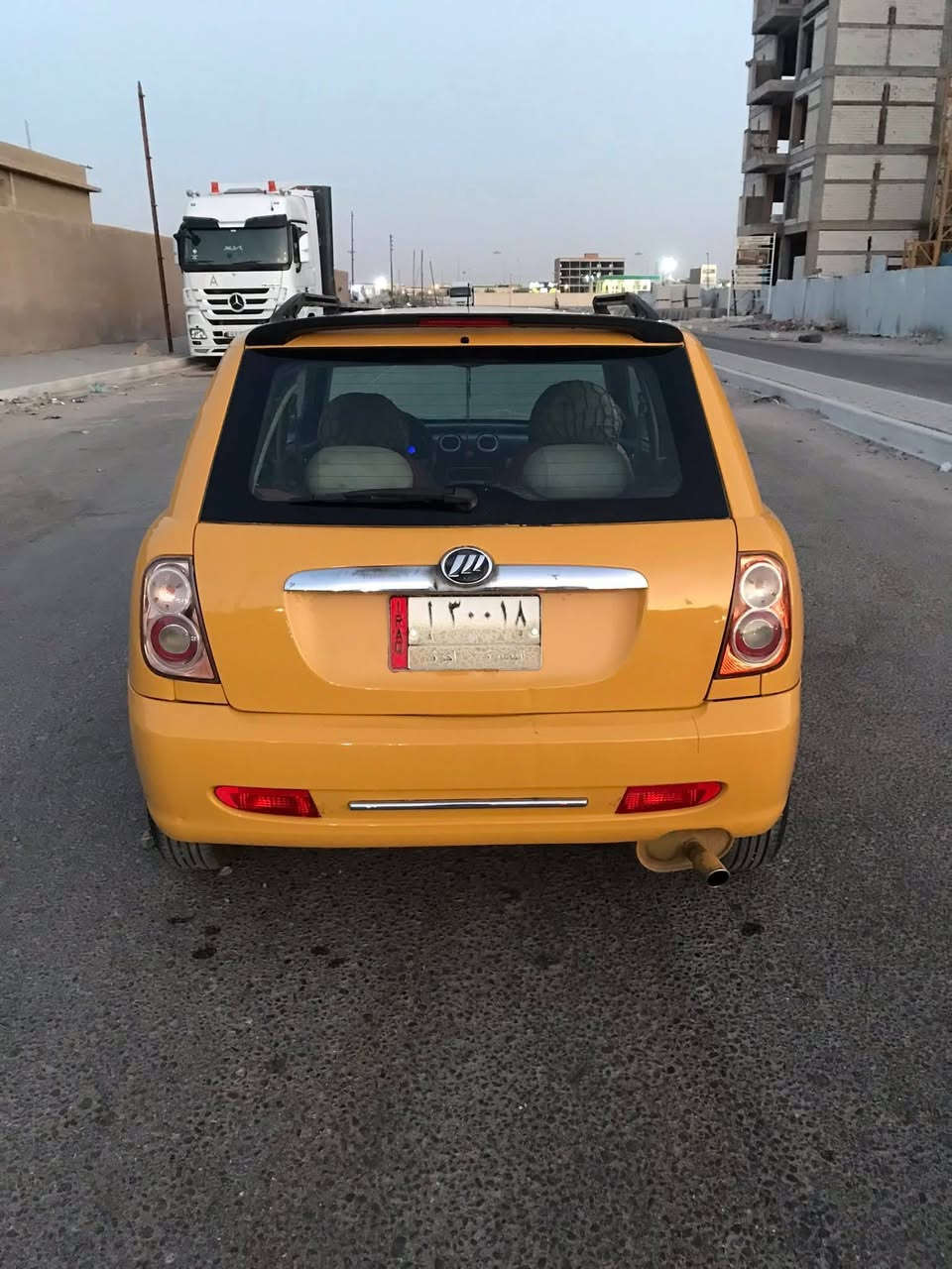 ليفان للبيع  مصفرة وكاملة  مكانها البصره سعر ٢٨ للستفسار ***********
