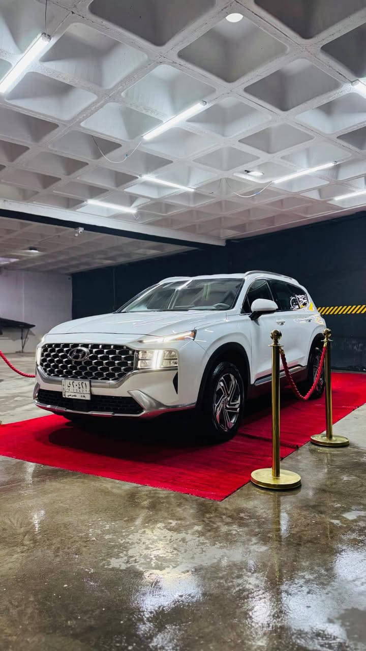 السلام عليكم
سنتافي 2021للبيع فقط 
السيارة مكينة وگير بشرط 
مكينة اربعة بستم وتوربو 
ماشية 120 الف 
كلها بشرط السيارة 
بيها صبغ الجاملغ الخلفي والباب الخلفي مثل ما موضح بالسونار 
اثر ضربة من الخارج
رقم بغداد للغاية 2028 بأسمي تحويل ثاني يوم 
السيارة نضفية كلش  
للاستفسار ***********
مكان السيارة كلار
