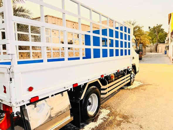 كنتر مديل 2024للبيع سياره جديده رقم بصره مكفوله كفاله عامه مكان السياره بصره ***********
