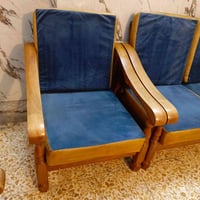 تخم خشب • نظيف • ٧ مقعد