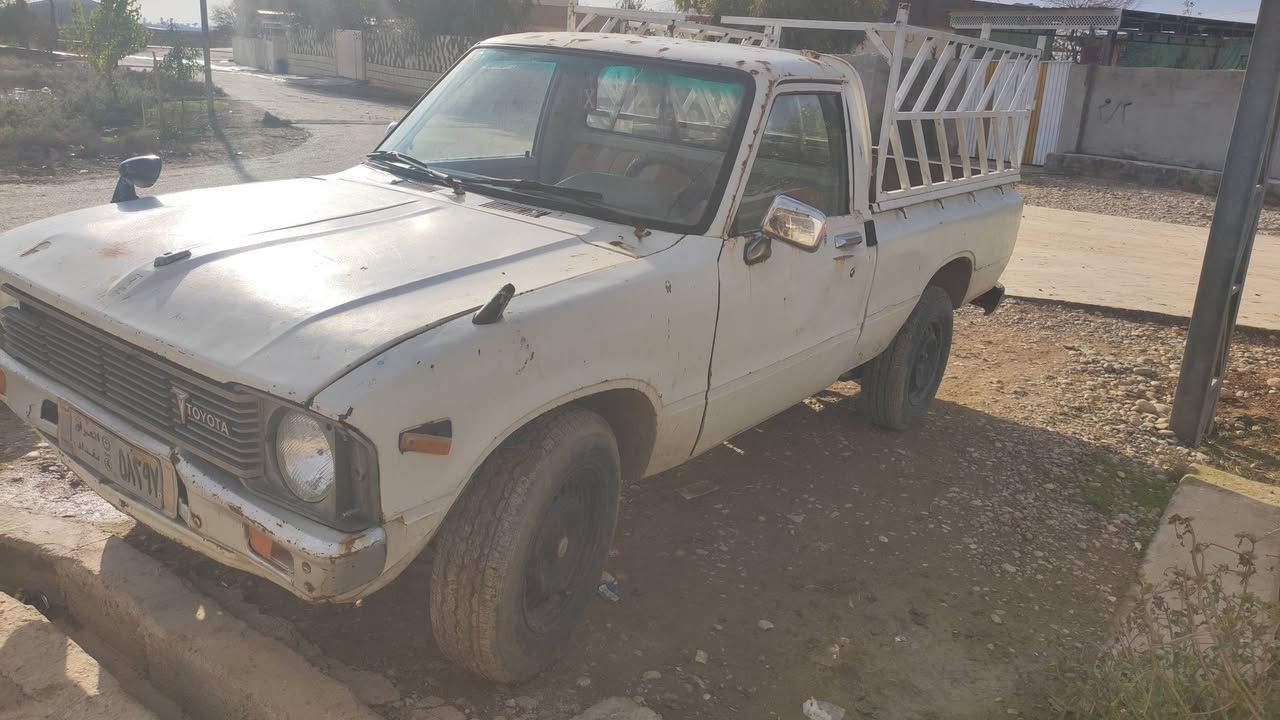 بيكم 80 رقم بغداد صدامي سياره مال بيت قديم عندي فوك 4 سنوات سياره مال شغل نقل اي شي كير محرك شرط شاصي شرط تواير إكبار سياره جاهز وين ما تروح روح بي ويرمنيه شغال كلو شرط بدون دعم بلادي بعدها عل صبغ شريكه ابو وكاله عامه بل موصل يم جسر رابع ساكن ابو سنويه منطي وكاله عامه كامل معه مستمسكات كامل تريد وكاله من وكيل تريد تروح تحول سعر 23 ورقه  ورقه *********** بي وتساب هم عنوان بايبوغ بعد كليه نور
