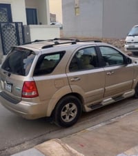 كيا سورنتو 2004 كير محرك بشرط 3500 رقم سنويه جديد  بسمي شرط تحويل  ماش...