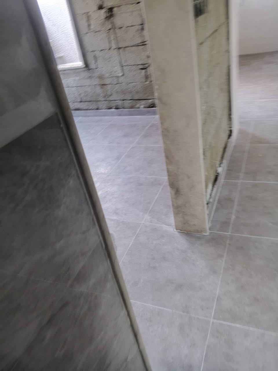 كاشي سيراميك أرضي وجدار انسب السعار 
***********
