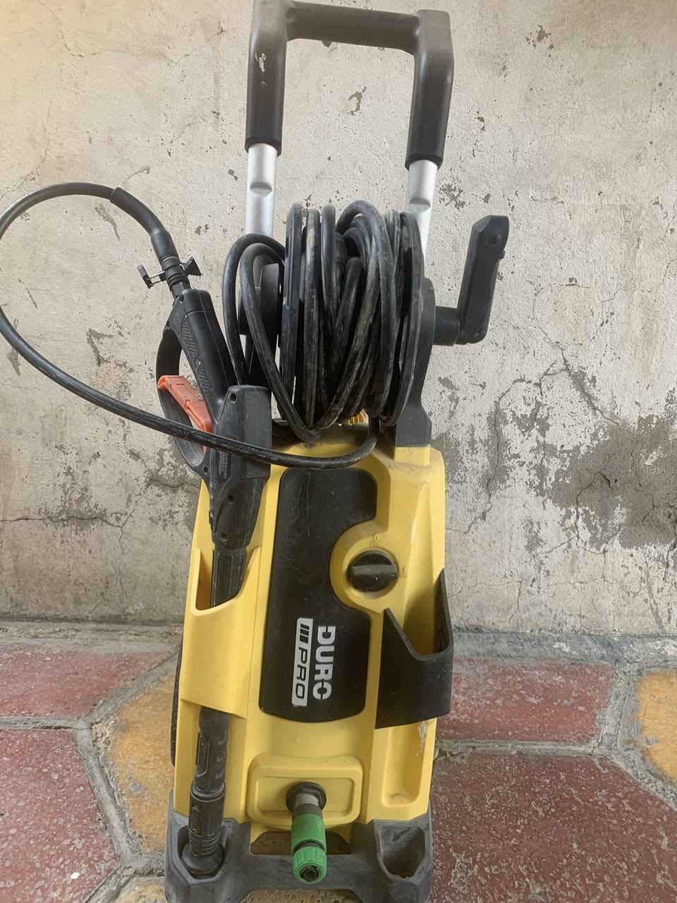 جديد استخدام قليل مال بيت السعر ٨٥ الف مكاني بغداد ***********
