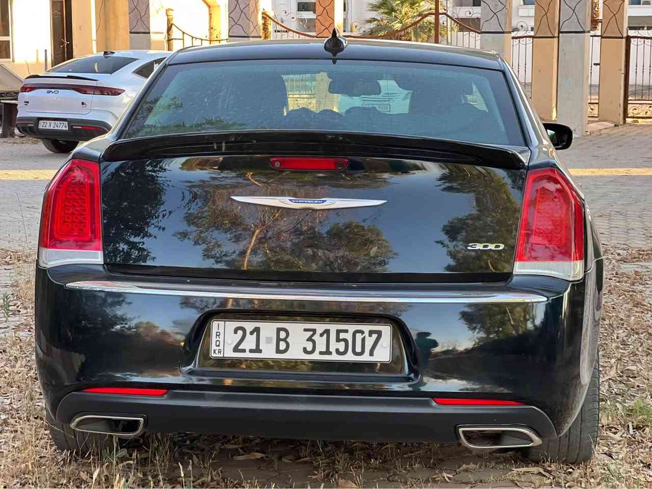 سلام عليكم
السعر 249 ومجال
للبيع اوباما كرايسلر  موديل 2019 C
 ( ٢٠١٩) اصل 
تو ويل
المواصفات :
* پانوراما . 
* نقطة عمياء . 
* حساسات امامية . 
* مصابيح امامية زنون مع LED . 
* ويل قياس 20 أنج  
* حساسات خلفية . 
* شاشه كبيرة مع نظام ملاحة نفكيشن GPS .
* سستم صوت الپاين مع سماعات بيتس .
* ⁠دمام صوت خلفي
* داخل جلد  مختم  
* مقاعد أمامية كهربائية عدد 2 . 
* مقاعد أمامية تبريد وتدفئة . 
* تشغيل عن بعد . 
* تدفئة ستيرن . 
* محدد سرعة . 
* تلفون بلوتوث . 
* كاميرا خلفية .
* مرايا متحسسة للاضاءة العالية .
* دخول ذكي (بصمة) .
ماشيه ٩٥ الف

وارد كندي كلين تايتل
بيها ملاحظات بسيطة
للاستفسار تواصل عالخاص 
او دز رسالة على الواتساب
***********
 سعر 249 ومجال كركوك, العراق
