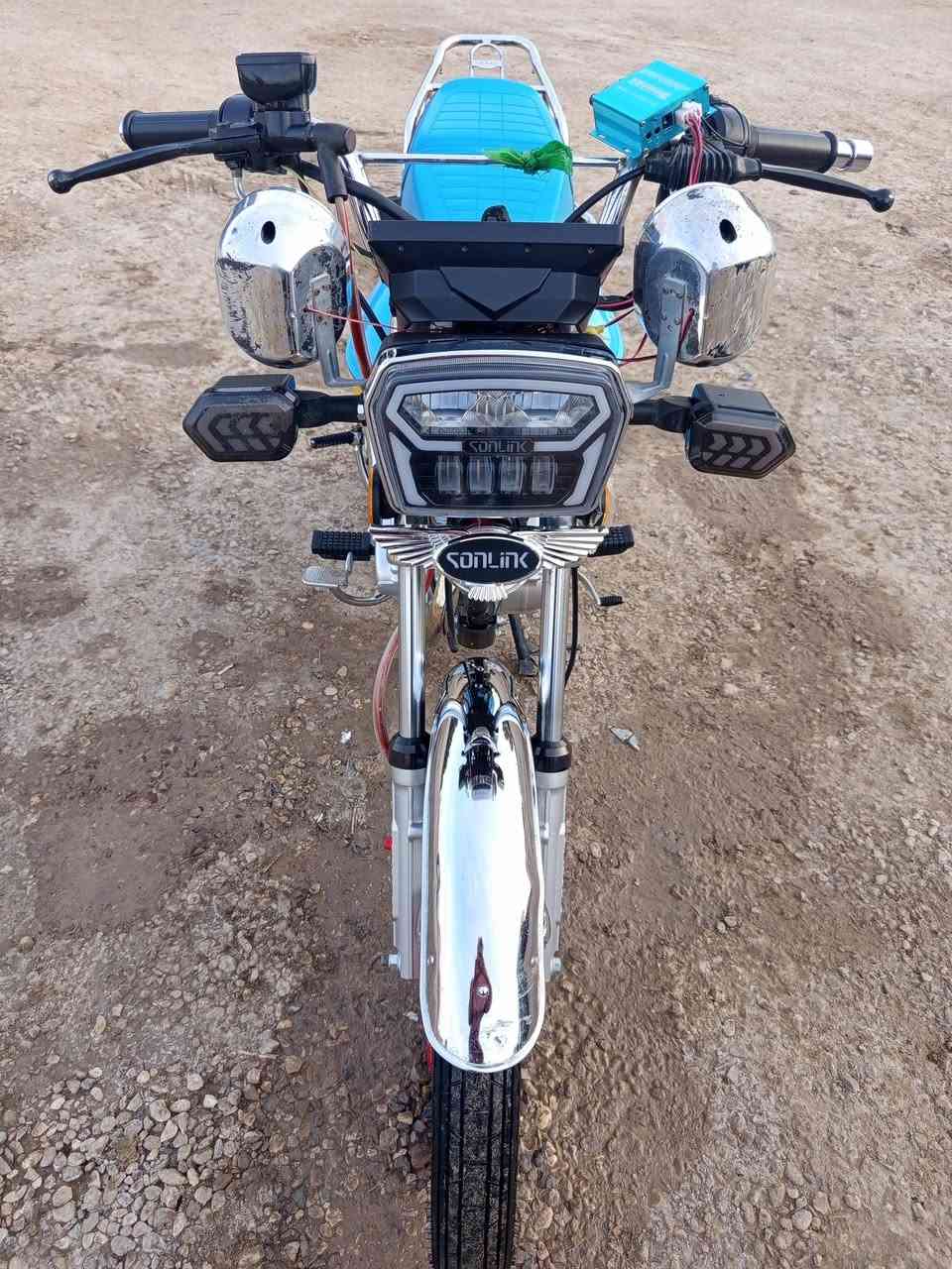 إسلام عليكم دراجة للبيع موديل 2025 كلشي مابيهه بس العداد مخربط السعر 700 وبهه مجال الستفسارعله هاذه الرقم ***********
