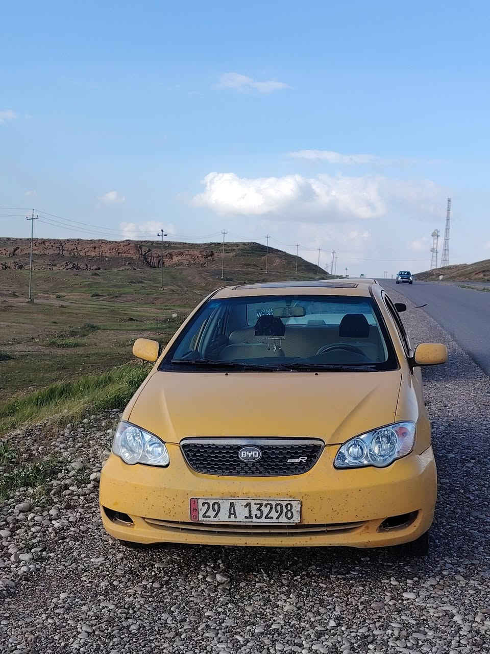 السلام عليكم بي وا دي للبيع F3موديل١١ محرك لانسر جديد قبل شهر شاده گير عادي مصلح الهلالات مصبوغه عام إثر جراد دوشمه جديده مكفوله كفاله من الدعاميه للدعاميه قبل كم يوم صبغتها ترايك اي مكان يعجبك بسمي واسط انكليزي  السعر ٤٦ بيه مجال للاستفسار *********** اخوان الي مايعجبه السعر يترك كلمه طيبه لويعبر المنشور بدون تعليق سلبي بدون خاص العنوان واسط الكوت مركز المدينه تحياتي للطيبين
