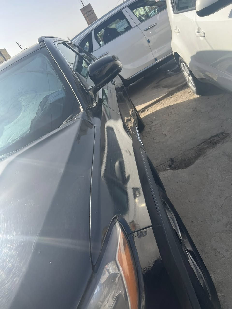 جيب كومبارس ١٨
مكينه ٢٤٠٠ 
مكينه توه مشدوده 
كير مكينه تبريد كفاله 
حادثه جاملغ وبنيد وباب وره الصدر اثر دراجه بالعراق انصبغ نصه 
وسعرهه ١١٥ وبيه مجال
تفاصيل اكثر الاتصال ***********
