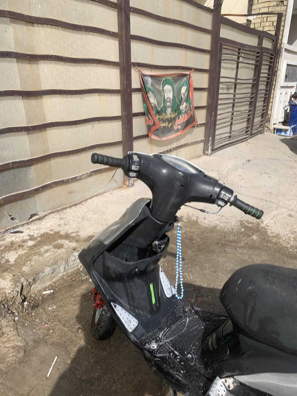 سلام عليكم ماكس للبيع بيه ولفات بس. للبيع. دراجه كامله كل نقص مابيه. للبيع بل دوره شارع ستين. 250وبيه مجال ***********
