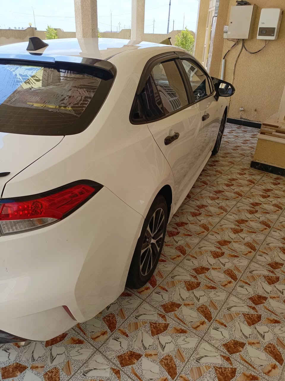 سلام عليكم
كورلا موديل 24 هايبرد داخل احمر 
ماشيه 50 
رقم بغداد بسمي 
سياره حلوه وجديده 
جاهزه من كل شي 
سعر 143
مكان الانبار الكرمه 
سياره مكفول من صبغ وتبديل ولبارد عدا رضعات 3
موضحهن باخر صور ه


**إذا كنت صاحب هذا الإعلان وتريد حذفه لأي سبب، رجاءا أرسل رسالة إلى الدعم الفني**