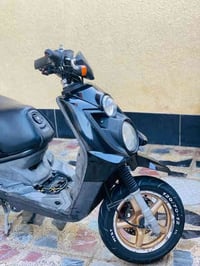 دراجه سكنس نضيفه وصور كدامك  تجي تفحص  مكان حسينيه  سعر ٩٥٠ وبيه مجال ...