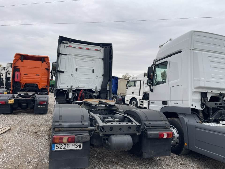 اكترؤز حواجب 

دخول جديد 

موديل 2017بلادي

ماشي 500

عنوان كلار

***********
***********
