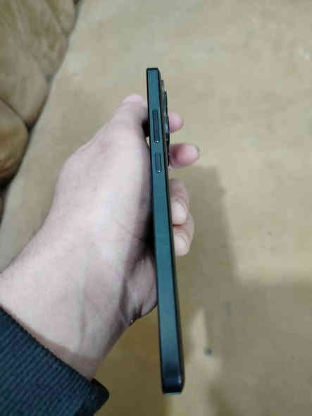 ذاكره 512رام 12🧨
نضافه 100/100🧨
تجي وتقوفه احلا من الصور🧨
ببجي120فريم 🧨
مكفول من كلشي 🧨
السعر 290فقط 🧨
مكاني سامراء🧨
تريده علق وطبلك خاص 🧨
رقمي ***********🧨
