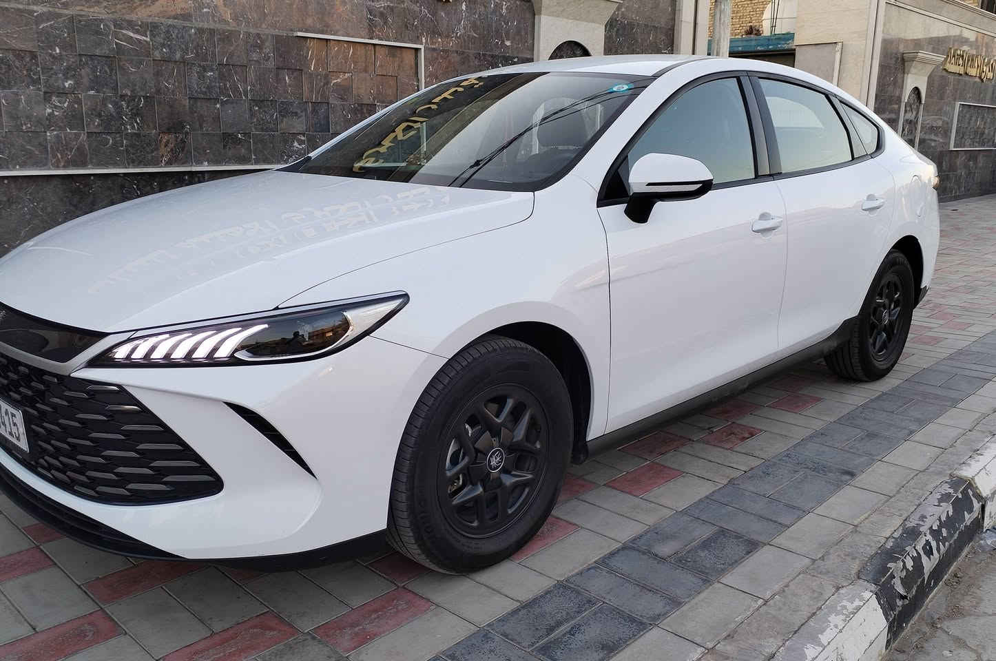 السلام عليكم BYD
كن بلاص 2025 مكفوله كفاله عامه من الصبغ والتبديل والضربة والفتح مدوشمة ارضية وصندوك سيارة جديدة وجاهزة رقم بغداد الدولي ماشيه 12الف مكان السيارة بغداد الكمالية السعر 18 مليون و800الف وبيه مجال بسيط الرقم ***********
