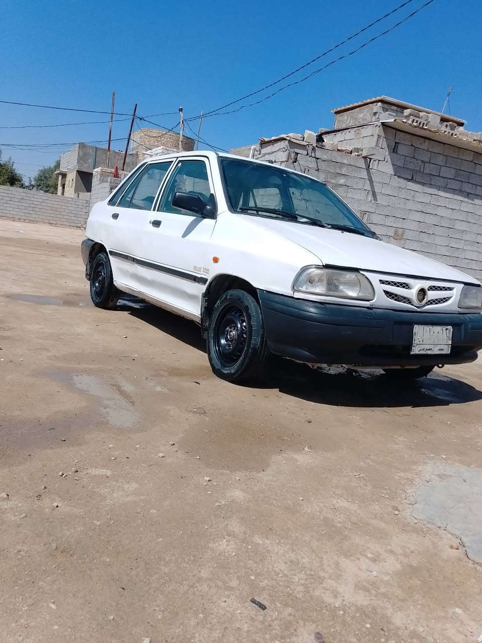 السلام عليكم سايبه لبيع ٢٠١١ شواصي مكفولات عله وضع شركة كير جديد حداديه جديده ستنوي شاده دبلات جدد     كشر جديد أحله من صوره سنويه جديده سياره جديده     مكينه شويه تعبانه عوزه تجفيت  سياره مال جناي               سعر ٣٠ وبيه مجال حك جيه    مكاني نجف   ***********
