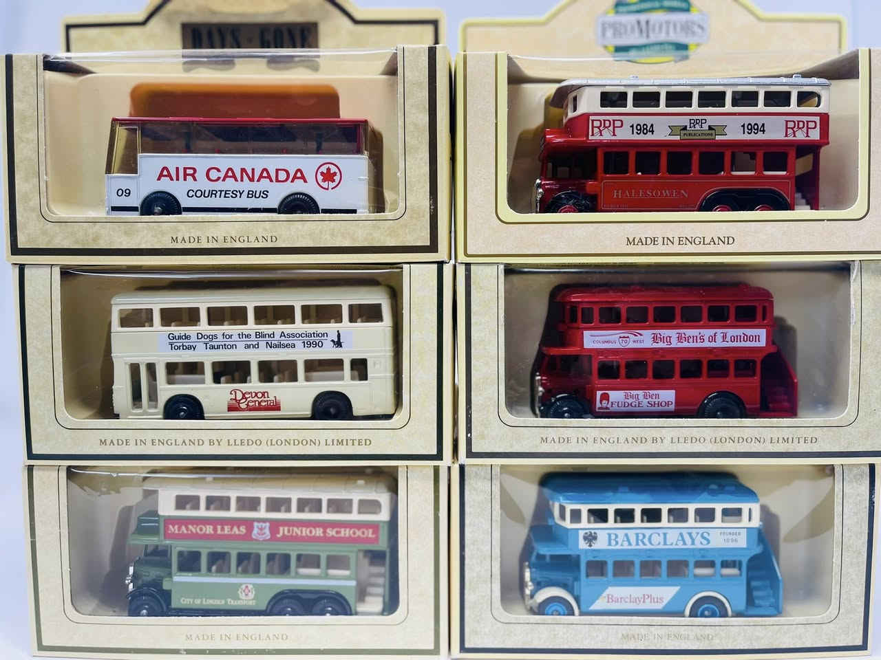 🚗🇬🇧 سيارات إنكليزية كلاسيكية أصلية
🔩✨ صناعة حديد • إنتاج قديم
💠👌 جودة عالية • تفاصيل راقية
🎯🧳 مناسبة لهواة الجمع والقطع النادرة
📈💎 اقتناء يضيف قيمة وأناقة لأي مجموعة


**إذا كنت صاحب هذا الإعلان وتريد حذفه لأي سبب، رجاءا أرسل رسالة إلى الدعم الفني**