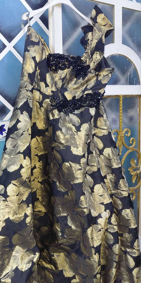 فساتين نظيفه واسعار مناسبه


**إذا كنت صاحب هذا الإعلان وتريد حذفه لأي سبب، رجاءا أرسل رسالة إلى الدعم الفني**