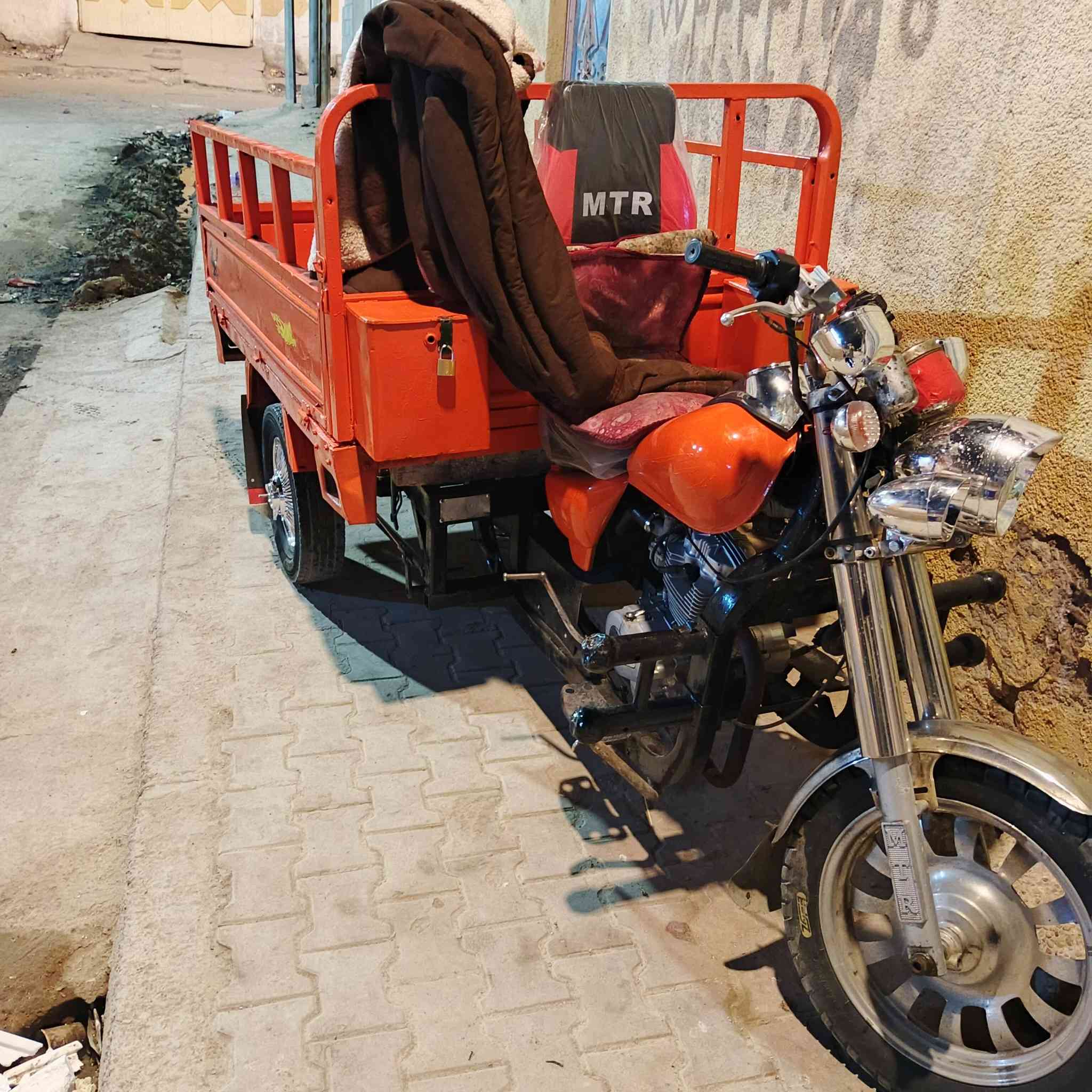 البيع ستوته اوراق مديل 2016سعر مليون وبيه مجال 
سكن بصره حيانيه ستفسار ***********بي واتساب
