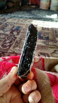 أحجار كريمة • خلد علي