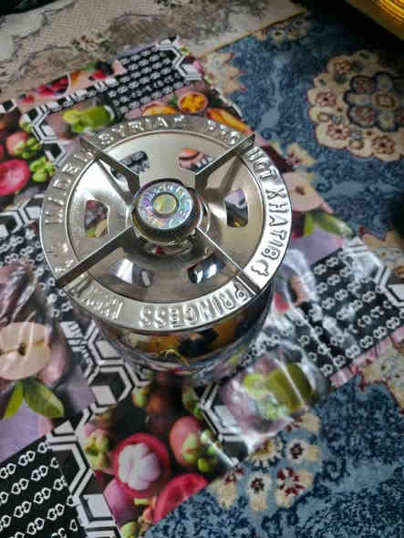 للبيع 
50 كيلو 
سورية الصنع ب25 
***********
