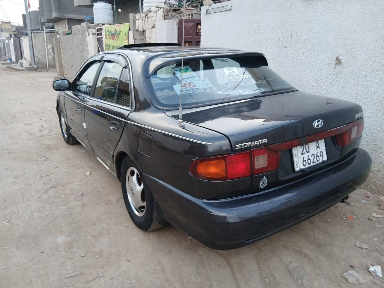 سلام عليكم
سوناتا تو للبيع 94رقم ديالى انكليزي 

كير عادي مكينه مفتوح مكفولات 

تخم تاير صدر أمامي جديد وخلفي نص عمر
تبريد ميشتغل كمبريسر عاطل بس منظومه كامله
سياره بلاديه بيه صبغ مكانات قليله كلش 

كهربائيات كوله شغاله كيجاد فقط مال بانزين عاطله الطوافه 

السعر 46وبيه مجال قليل العنوان واسط صويره 

***********
