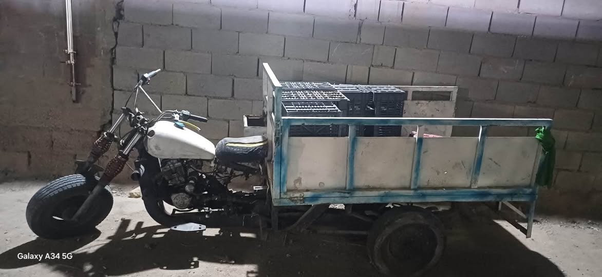 ستوته للبيع نضيفه دكه هندر كما موضح بصور اوراقها مفقوده العنوان البصره مشراك القديم قرب جامع الكواز السعر 400 بيها مجال لتفواض البصرة, العراق


**إذا كنت صاحب هذا الإعلان وتريد حذفه لأي سبب، رجاءا أرسل رسالة إلى الدعم الفني**