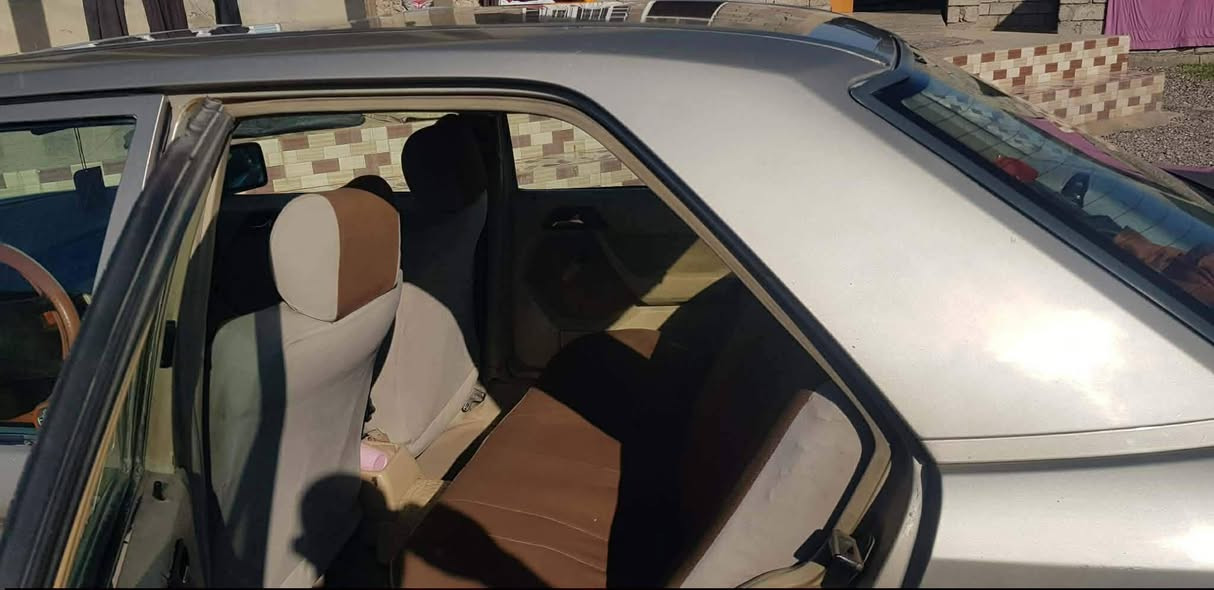 سياره للبيع
السلام عليكم سياره مرسيدس دب موديل 88 گير محرك طخم تاير  جديد باتري جديد رقم مصطره الجديد نفاذ لل29 بسمي السعر 39 وبيها مجال ***********
