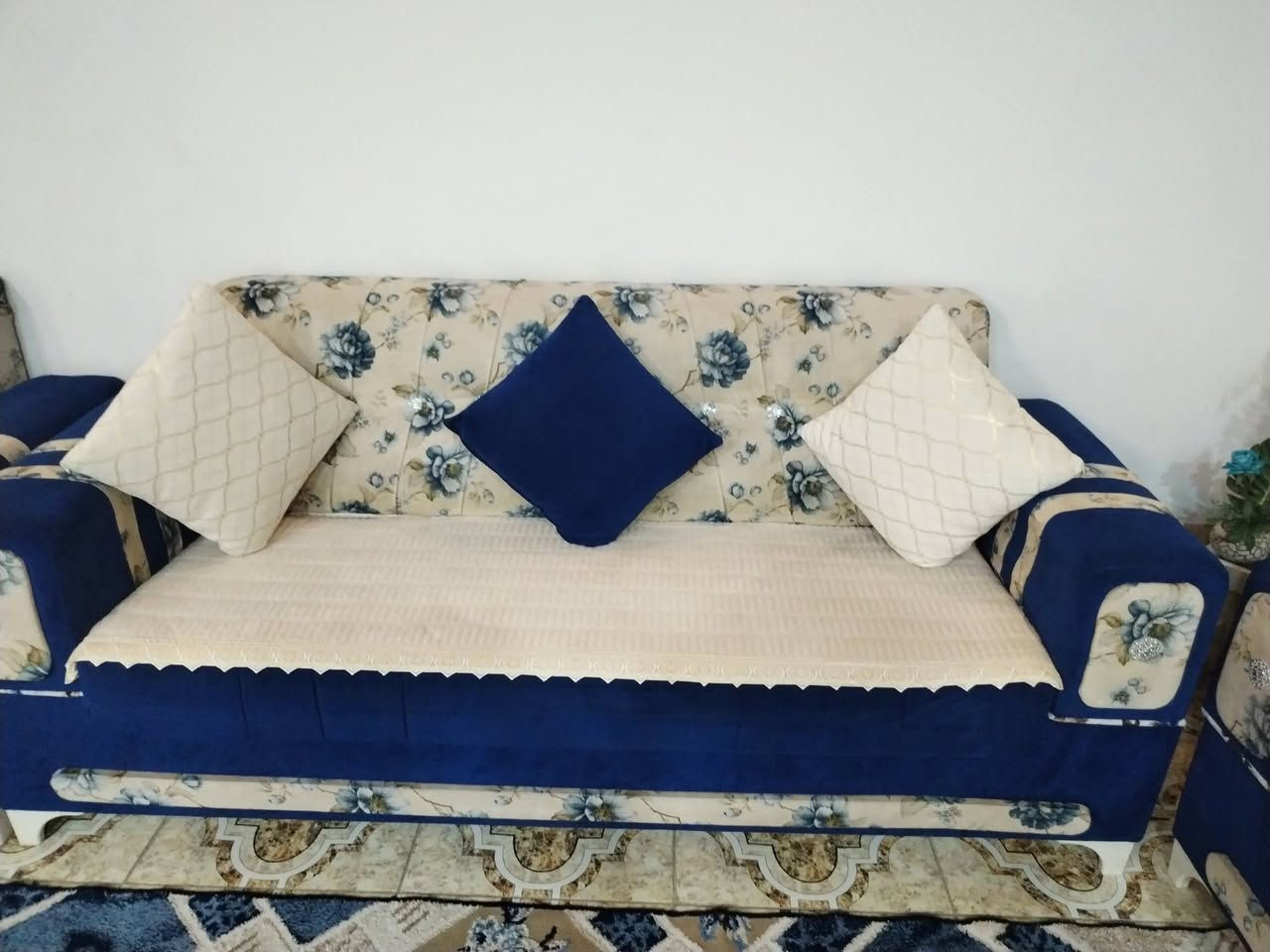 تخم قنفات 10 مقعد اخو جديد شغل ايد سعر 400 الف بي مجال هم


**إذا كنت صاحب هذا الإعلان وتريد حذفه لأي سبب، رجاءا أرسل رسالة إلى الدعم الفني**