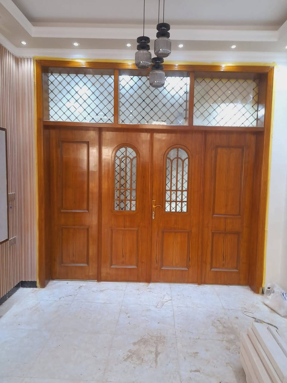 نجاره ابو يوسف للابواب العراقيه شغل درجه اولى وكان بغداد متواجد على الواتساب***********
