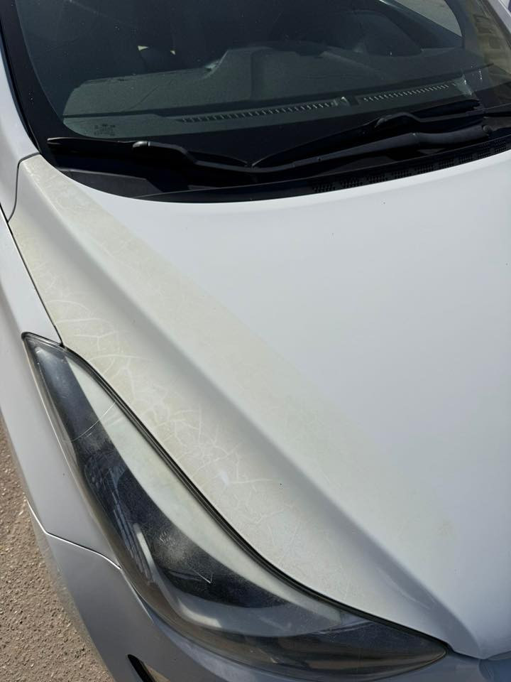 النترا ٢٠١٦ ابيض مغتوح الجاملغ الأيمن والبنيد بدون صبغ ولا تبديل السعر 130 وبيه مجال حك الجيه 
مكان السياره بغداد البياع 
***********
