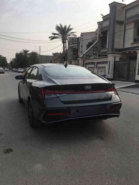 السلام عليكم
هونداي النترا لمتد 2024
وارد امريكي دخول جديد فول الفول
4 كاميرات لون زيتوني بدون رقم 
بدون ايرباك ماشية ألفين 

الضرر: بنيد تصليح وصبغ وقبق جنطه تبديل نفس الون
جاملغ خلفية تعديل على البارد ودعامية خلفية صبغ 
المواصفات:
بصمة 
تشغيل عن بعد
شاحن وايرلس
فتحة سقف سلايد روف
رادارات امامية قيادة ذاتية والحفاظ على المسار
رادارات جانبية نقط عمياء
رادارات خلفية تنبيه عبور + بريك ذاتي
لدات نهارية امامية
بك لايت خلفي لد شمعة
مقعد السائق كهرباء 
سستم صوت Bose
مكينة 2000 دوش
ويل كب 17 كروم
شاشة كبيرة لمس مع عدادات ديجيتال 
كاميرا خلفية دوارة
4 كاميرات محيطية 360 درجة
وضعيات قيادة سمارت نورمال سبورت
حساس هواء اطارات
اشاير بالمري
صندوق ذكي
مقاعد جلد 
تدفئة مقاعد امامية 
حساسات وقوف خلفية 
حساسات وقوف امامية
لايتات زينون عدسات
اشاير ديجيتال مع الكاميرا 

وباقي المواصفات المعروفة 
السعر 165 وبيها مجال
عنوان / بغداد الدورة
***********
