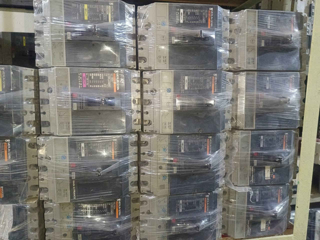 متاح قواطع NS و NSX جميع القدرات


**إذا كنت صاحب هذا الإعلان وتريد حذفه لأي سبب، رجاءا أرسل رسالة إلى الدعم الفني**