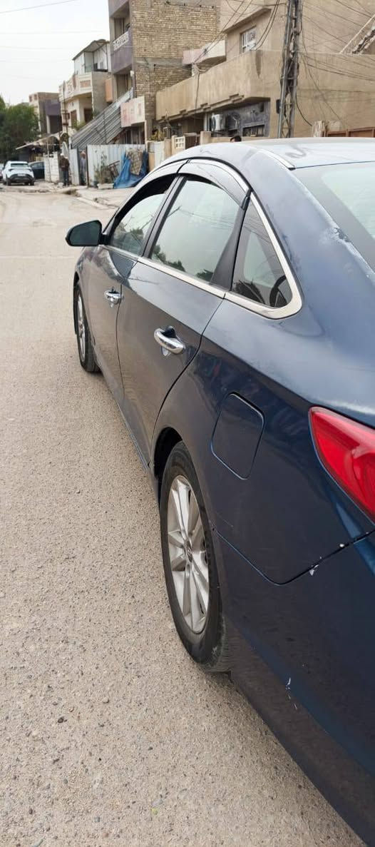 سوناتا 2015
شكل 2016 وارد امريكي فول مواصفات فول عدا الفتحه 
بصمة تشغيل تحكمات ستيرن  رادارات ونقطة عمياء كل المواصفات بيها
كشنات كهرباء وتدفئة 
3 انضمة قيادة
خطين غاز وبانزين محور 
مكينة وكير شرط كفالة 2400 GDI
السيارة بيها قطعتين ومصبوغة حزام شرط بدون اي ضرر داخلي او لغد او شاصي مكفول 
السيارة تريد ترتيب فقط من الخارج 
صدر جديد باقي بس الدبلات الامامية 
تحويل ثاني يوم شرطط 
السعر 117 وبيها مجال حك الجية 
***********
***********
